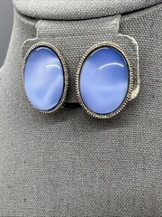 Vintage Blue Oval Clip On Earrings Silver Tone Bezel Cabochon Acrylic Mod Style