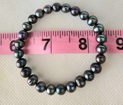 LUMINOUS PEARL 2 BRACELETS W./SHADES OF PURPLE, GREEN, BLUE & LAVENDER (Stretch)
