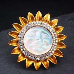 Vintage Baroque Sun Smiley Face Brooch Set with Dripping Oil Accessories