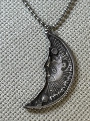 53. Vintage Sterling 925 Crescent Repousse Pendant Ball chain Necklac 14.5g, 22″