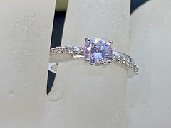 SILVER PLATED DIAMANTE SOLITAIRE ENGAGEMENT INFINITY RING SIZE 7.5