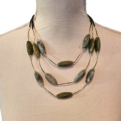 Necklace Vintage Three Strand Green Beads Gold Tone Chain 22-24″ SKU2146
