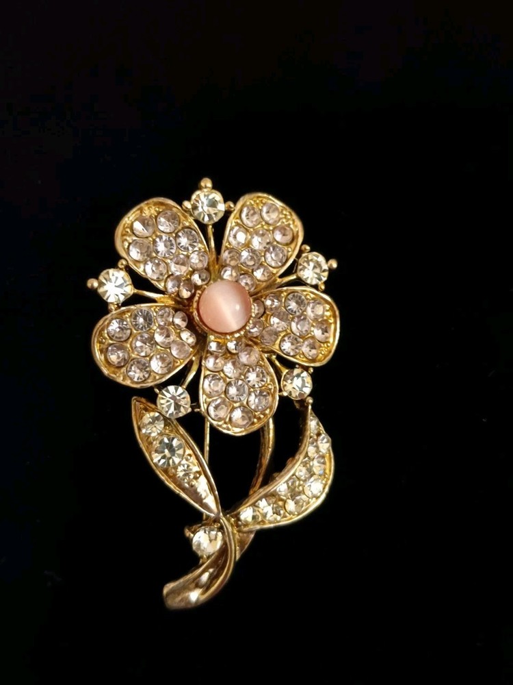Vtg English Rose Rhinestone Brooch/Pin Pink/ Faux Pink Corral Gold Tone Beautifu