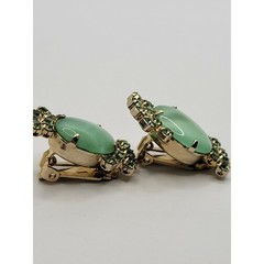 Light Green Glass Rhinestone Clip On Earrings Goldtone Prong Set Stones Gorgeous