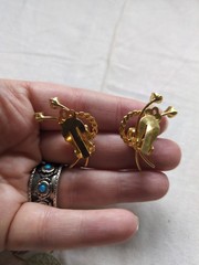Vintage Gold Tone Garnet Rhinestone Clip On Earrings