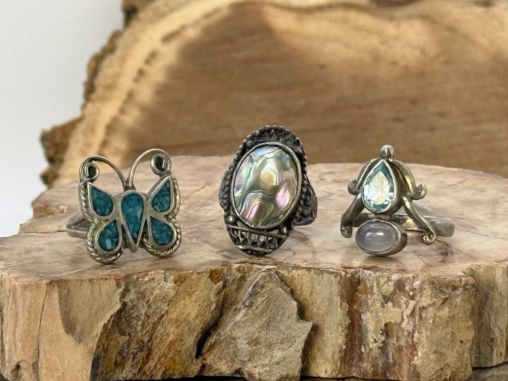 Lot of 3 Vintage Southwestern Sterling Silver Rings sizes 4.5–2NL26.02
