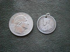 George V Sterling Silver Australia Sixpence Coin Bracelet Charm Pendant 1919