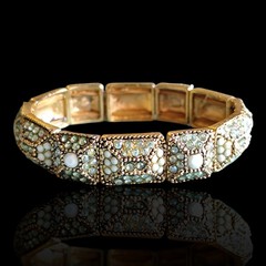Vintage Mint Green Opaline Glass Rhinestone Block Stretch Bracelet 7.5in