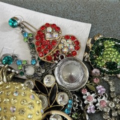 Junk Jewelry Crafting Lot Blingy Sparkling Rhinestones Junk Drawer 1lb