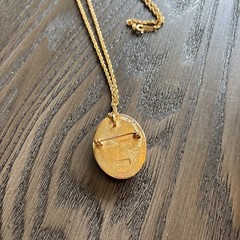VTG 1984 Avon Necklace/pin Cameo Black Gold Tone 24” New In Box Signed