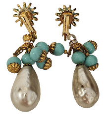 Vintage Kramer New York Turquoise Bead Faux Baroque Pearl Clip Earrings 2.5″