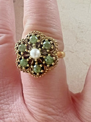 Lovely Vintage Goldette Faux Jade & Pearl Bracelet Earrings Ring Set