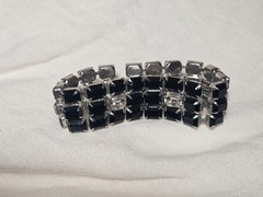 Weiss Vintage Bracelet Black and Clear Rhinestones 7 inches Excellent Condition