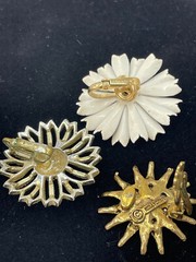 7 Pr Vintage Earrings Trifari Hong Kong Coro Giovanni Hollycraft Clip Screw Back