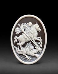 AMAZING SHELL CAMEO HANDMADE SIGNED