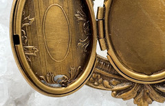 Victorian Revival Locket Brooch – Gold-plated locket.