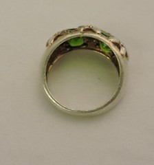 Vintage 925 Sterling Silver Ring Size 7 1/2 Green Crystals INDIA 925 6 gr