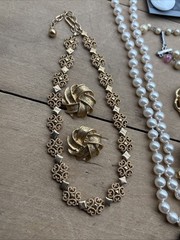 VTG Estate Jewelry Gold/Silver Tone Cameo Rhinestone C-Clasp Some Signed NICE 20