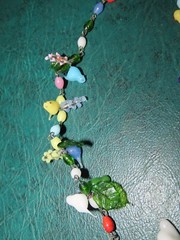 1930s SONG BIRD BEADED GLASS NECKLACE CZECHOSLOVAKIA 17″
