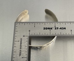 Vintage DANECRAFT Vermeil Sterling Cuff Bracelet Raised Leaf Vine Pattern 6.5″