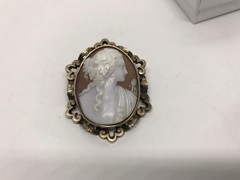 Beautifully Carved Antique Shell Cameo 10K Pressed Gold
