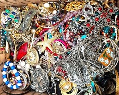 FREE SHIP 5 Pound Lb Unsearched Lot Jewelry VTG New Junk Art Craft Treasure Box