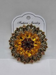 Vintage Style Filigree Amber & Brown Crystal Flower Brooch Gold Tone Rhinestone