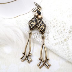 Antique Brass Dangle Earrings Black Gold Floral Acrylic Beaded Victorian Jewelry