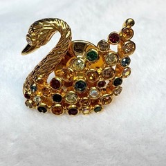 Swarovski Swan Brooch – Multicolor Crystal Gold‑Tone Pin