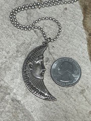 53. Vintage Sterling 925 Crescent Repousse Pendant Ball chain Necklac 14.5g, 22″
