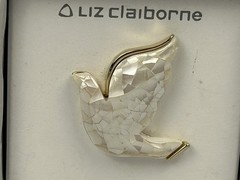 Liz Claiborne Dove Brooch Pin White Mosaic Gold Tone Peace Bird Gift