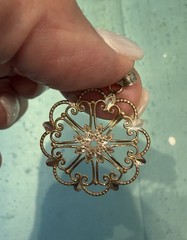Vintage 10K Gold Filigree Floral Pendant – Two-Tone Openwork Estate Jewelry