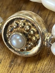 Vintage 4strand Freshwater Rice Pearl Necklace. 14/20 Floral Clasp. 104g