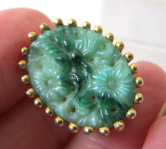Vintage Jomaz Peking Glass Faux Green Jade Clip On Earrings Gold Tone