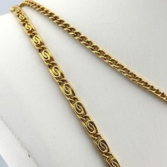 Vintage Gold-Tone Double Chain Necklace With Engraved Floral Pendant 24″ Length