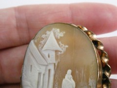 Antique Unmarked Goldtone Metal Carved Shell Cameo Landscape Scene Pin AS IS