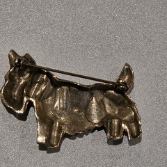 Mid Century Gold Tone Metal Dog Brooch Pin Detailed Shaggy Fur Figural