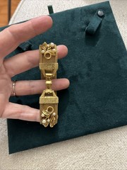 Rare Vintage Gold-Wash Mesh Floral Bracelet w/Cameo & Pearl Detailed Excellent