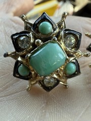 Vintage Signed Coro Green Faux Jade Turquoise Starburst Screw Back Earrings