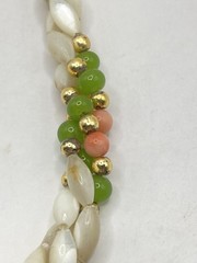 Vtg. Mother of Pearl Beaded Necklace with Faux Gold Jade Beads,21”