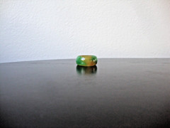 VINTAGE 1970s HONG KONG MULTICOLOR JADE AGATE 10 MM BAND SZ 8.5