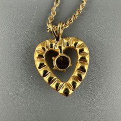 Vintage Rhinestone Heart Pendant Necklace Gold Tone Clear Crystals 16″ Chain