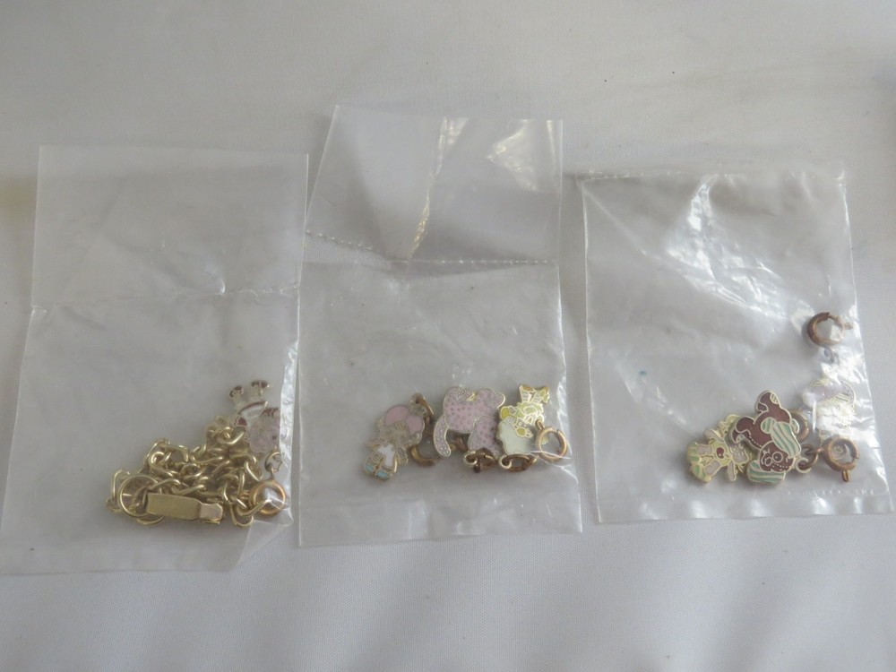 Vtg HTF 1980s Strawberry Shortcake Charm Bracelet “Collect the Berries” RARE