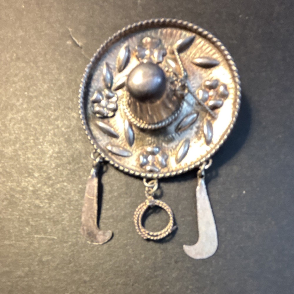 Vintage Silver Tone Round Floral Dangle Brooch Pin – Women’s Metal No Stone