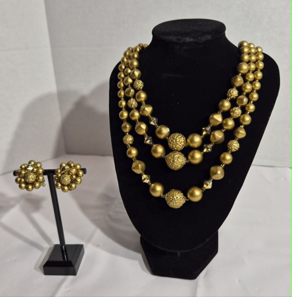 Vintage 1950s “Japan” Gold Tone Necklace with Clip On Earrings
