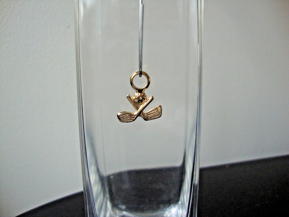 VINTAGE 1980s GOLF BALL & CLUBS INSIGNIA GOLD TONE SLIDE PENDANT