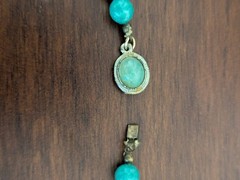 Vintage Graduated 23″ Dyed Green Agate Necklace