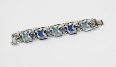Coro Blue Moonglow Thermoset Lucite Bracelet – Excellent Condition