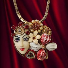 STYLIZED FEMALE FACE ORNATE BROOCH PENDANT NECKLACE