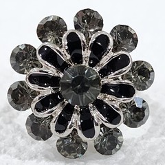 Ring Adjustable Flower Shaped Ring Black Stones plus Other Silver & Trim Vtg